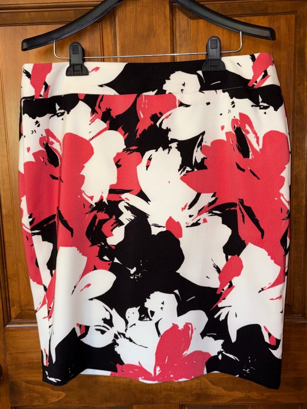 Nine West Floral Pencil Skirt Pink Black White Lined Size 12